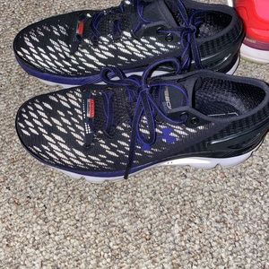 Under Armour Gemini shoes